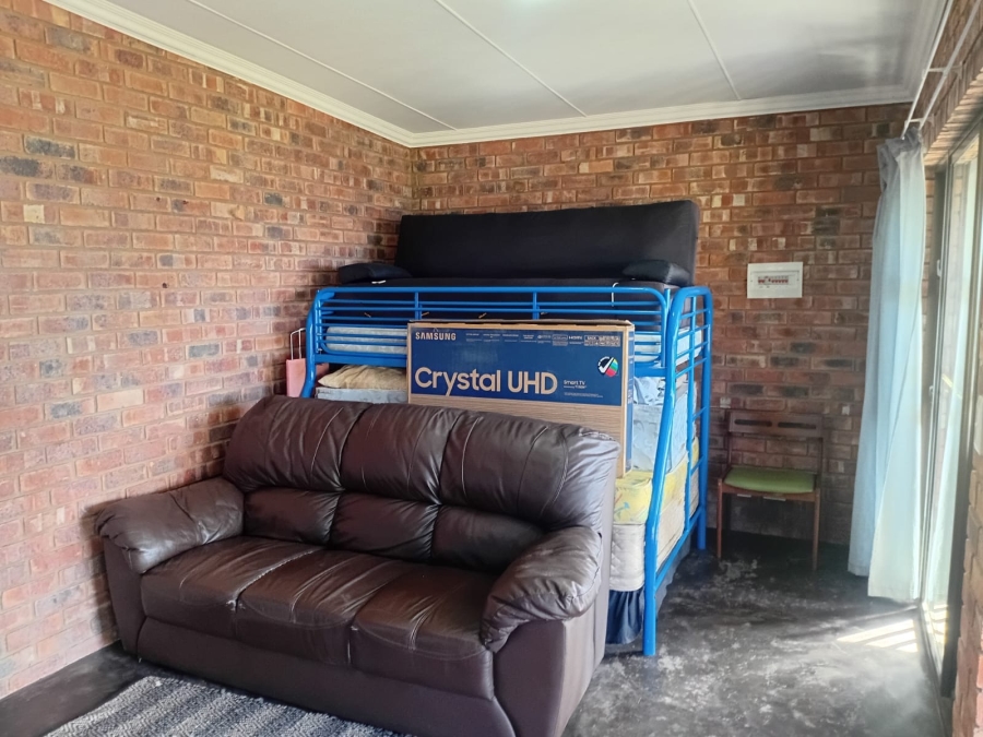 To Let 1 Bedroom Property for Rent in Kaysers Beach Eastern Cape